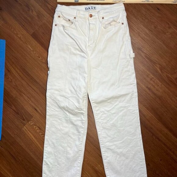 DAZE Denim Sundaze Raw Hem High-Rise Straight Crop Jeans Swan White 27 NWOT - Picture 8 of 13